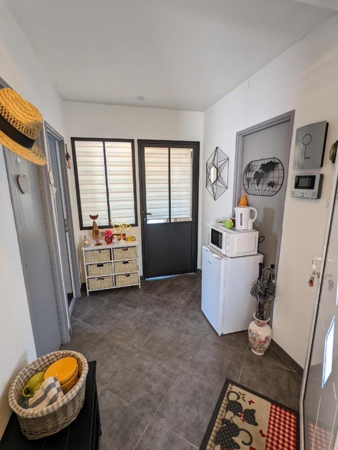 Au Beau Bouquet Bed & Breakfast Avremesnil ภายนอก รูปภาพ